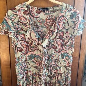 Violet & Claire Multicolor Paisley Blouse